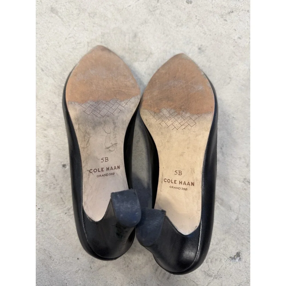 Cole Haan Women's Black Pointed Toe Block Heel Slip-On Pumps Size 5B